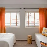 Ubytování v soukromí Busola House *