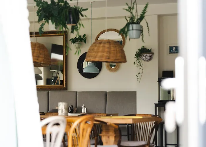 Busola House * Stegna